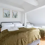 Apartamento Large - 90m2 - Quiet Maisonette For 10 - 24 I 7 Check-in