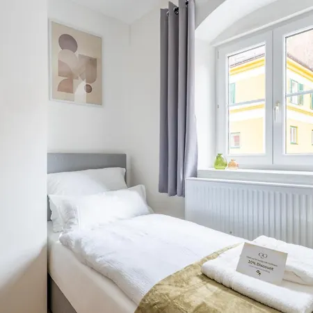 Apartment Large - 90m2 - Quiet Maisonette For 10 - 24 I 7 Check-in Kapfenberg