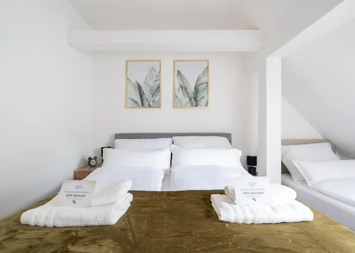 아파트 Large - 90m2 - Quiet Maisonette For 10 - 24 I 7 Check-in