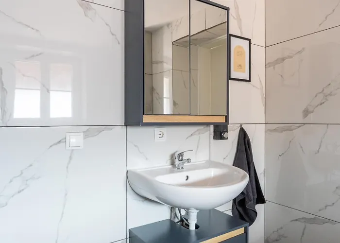 아파트 Large - 90m2 - Quiet Maisonette For 10 - 24 I 7 Check-in *